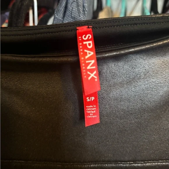 SPANX Black High-Waist Faux Leather Moto Leggings - Picture 4 of 4